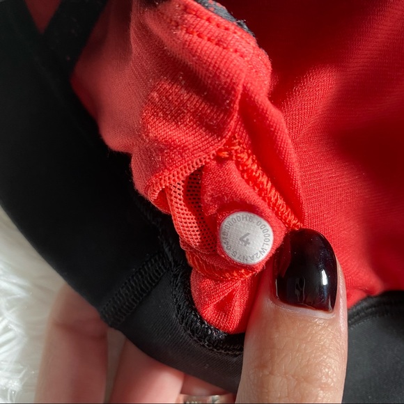 Lululemon Energy Bra - Picture 5 of 6